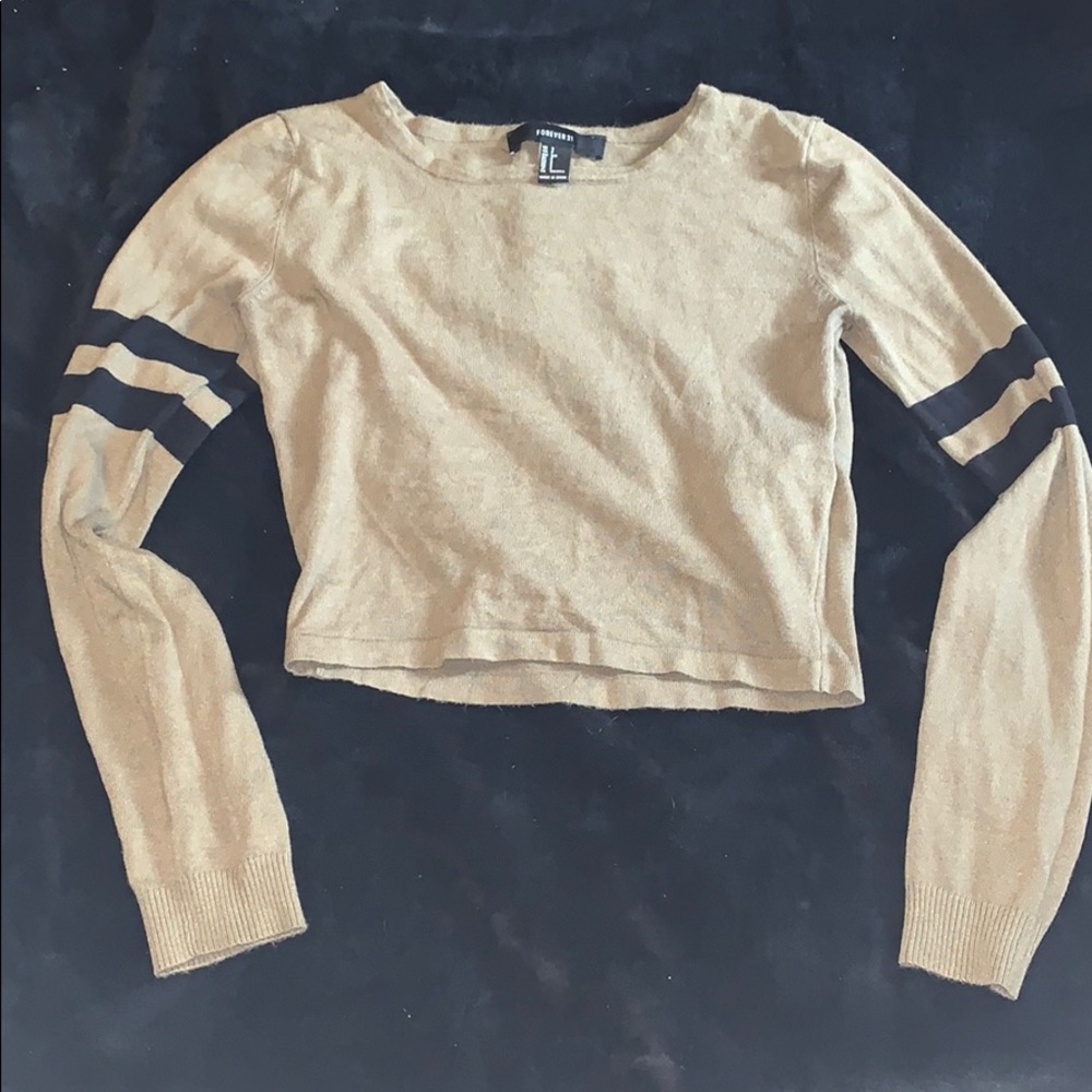 Forever 21 long sleeve crop top with black stripes